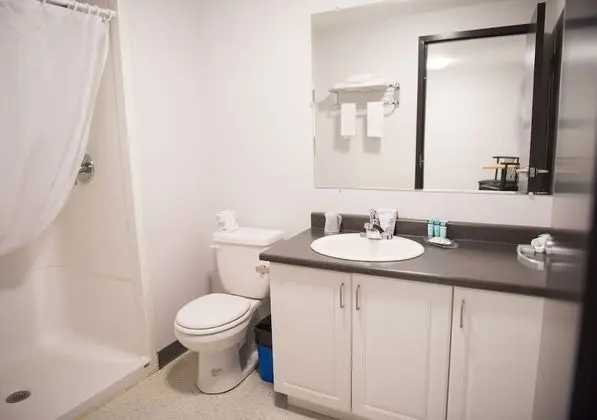 2 Bedroom Suite