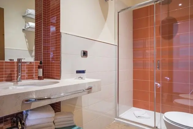 Apart Daire, 2 Yatak Odası, Balkon