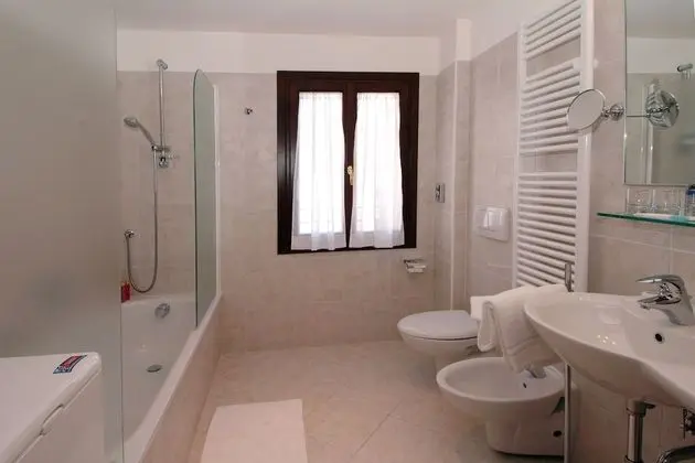 Superior Apart Daire, 1 Yatak Odası, Özel Banyo, Kanal Manzaralı