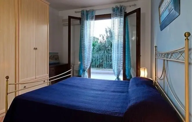 Apart Daire, 2 Yatak Odası, Küçük Mutfak