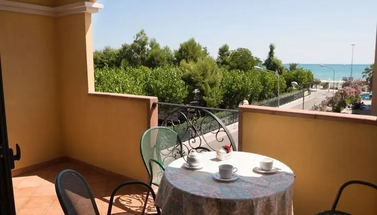 Apart Daire, 1 Yatak Odası, Teras, Deniz Manzaralı