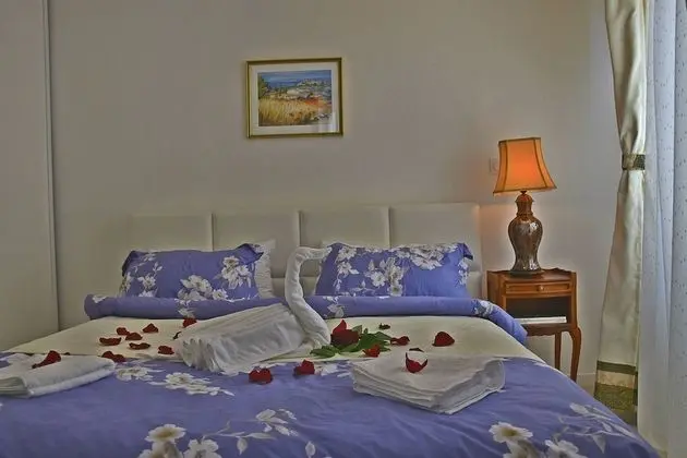 Deluxe Apart Daire (Romance)