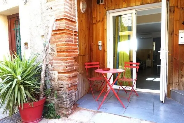 Basic Apart Daire, Banyolu/Duşlu