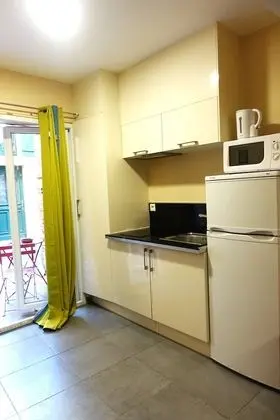 Basic Apart Daire, Banyolu/Duşlu