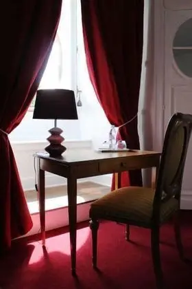 Comfort Tek Büyük Yataklı Oda (Mozart)