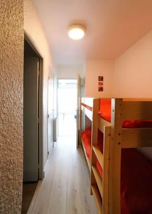 Basic Stüdyo, Birden Çok Yatak