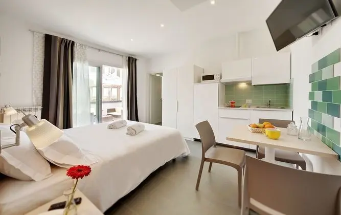 Tek Büyük Yataklı Oda