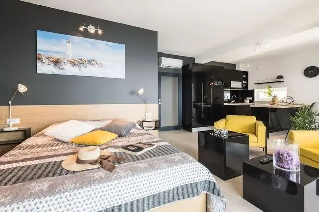 Stüdyo, Deniz Manzaralı