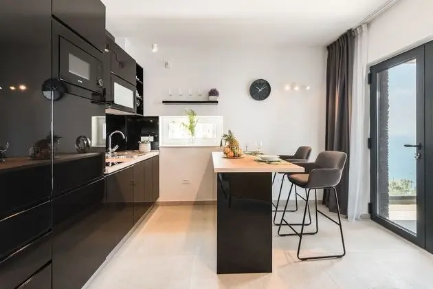 Stüdyo, Deniz Manzaralı