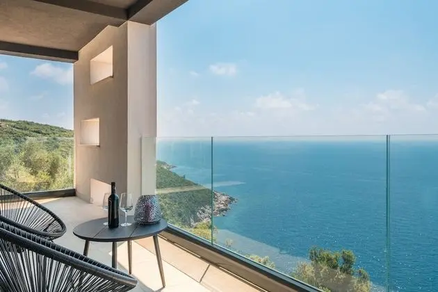 Stüdyo, Deniz Manzaralı