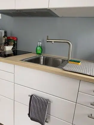 Apart Daire, 1 Çift Kişilik Yatak, Sigara İçilmez, Mutfak (Brehat)