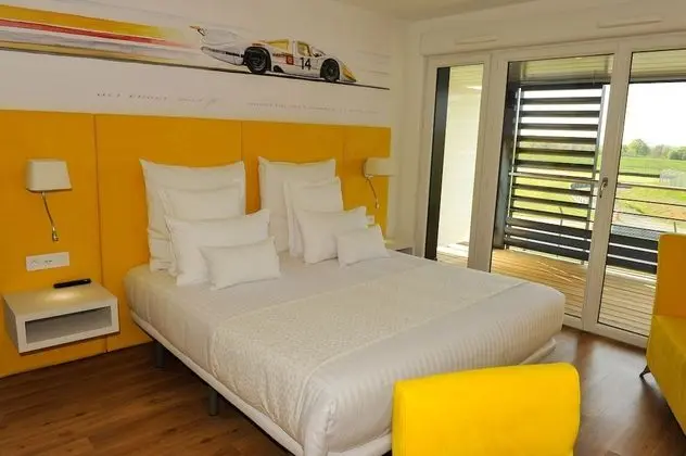 Executive Tek Büyük veya İki Ayrı Yataklı Oda