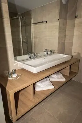 Executive Tek Büyük veya İki Ayrı Yataklı Oda