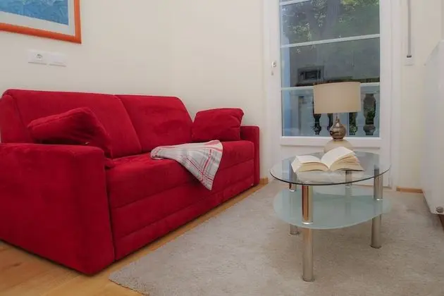 Deluxe Apart Daire, 1 Yatak Odası, Bahçe Manzaralı, Bahçeli