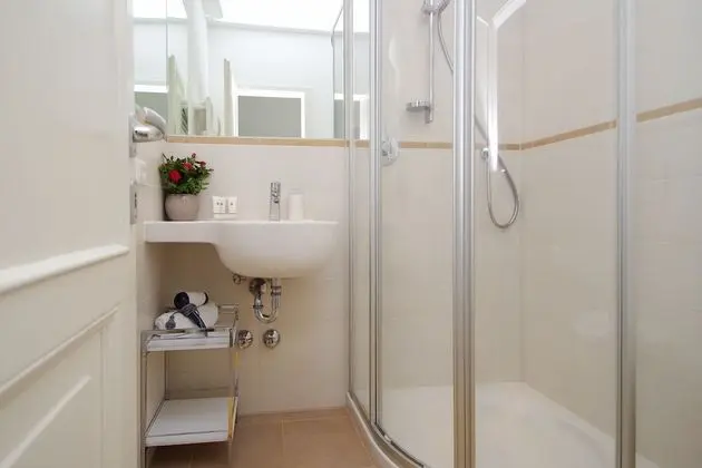 Deluxe Apart Daire, 1 Yatak Odası, Bahçe Manzaralı, Bahçeli