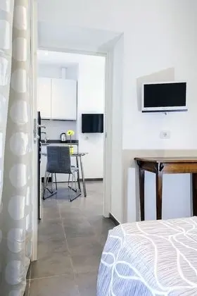 Deluxe Apart Daire, Mutfak, Bahçe Manzaralı
