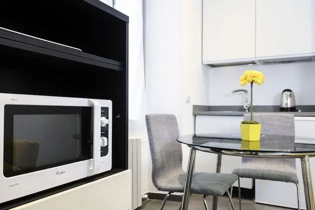 Deluxe Apart Daire, Mutfak, Bahçe Manzaralı