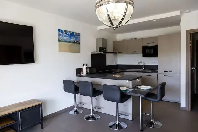 Apart Daire, Engellilere Uygun, Banyolu/Duşlu (Gauguin 7)