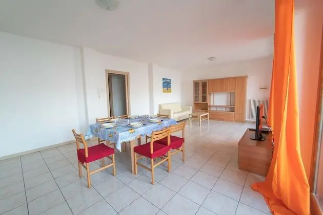 Apart Daire, 2 Yatak Odası, Göl Manzaralı