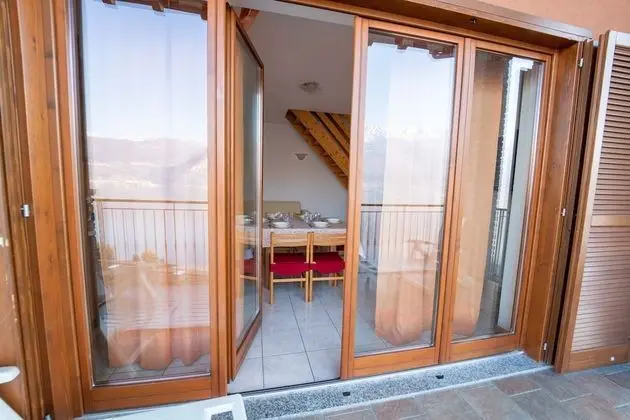 Apart Daire, 3 Yatak Odası, Göl Manzaralı