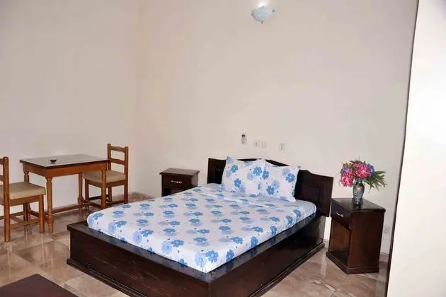 Junior Tek Büyük Yataklı Oda