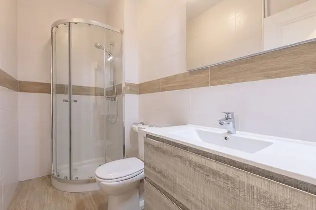 Stüdyo, Banyolu/Duşlu (Studio Brevent)