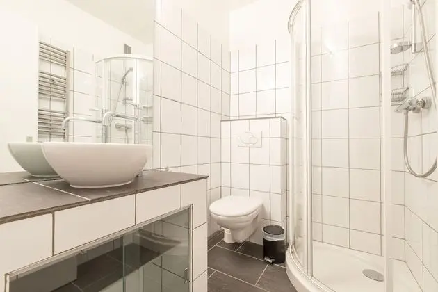 Stüdyo, Banyolu/Duşlu (Studio Montenvers)