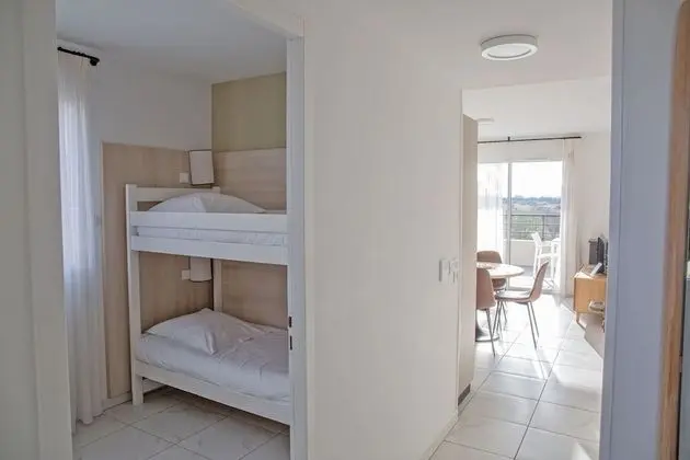 Appartement 4 personnes - 1 chambre + 1 coin nuit - Balcon - Vue Montagne