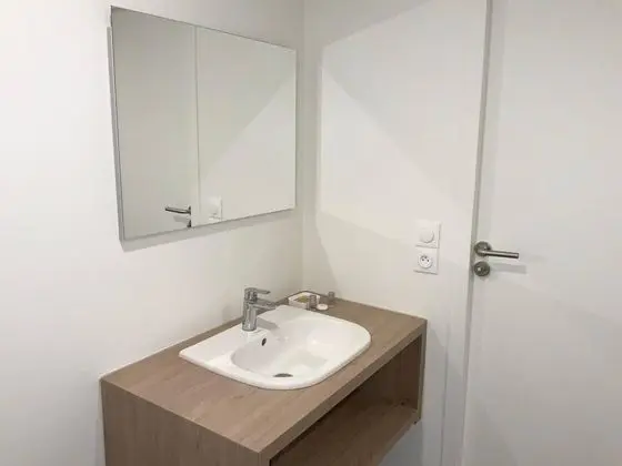 Comfort Apartment, Ensuite, Garden View (Grand, calme et securisée)
