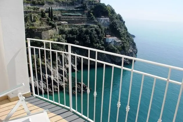 Stüdyo, Deniz Manzaralı