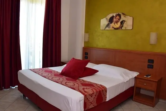 Comfort Büyük Yataklı Tek Kişilik Oda, Balkon