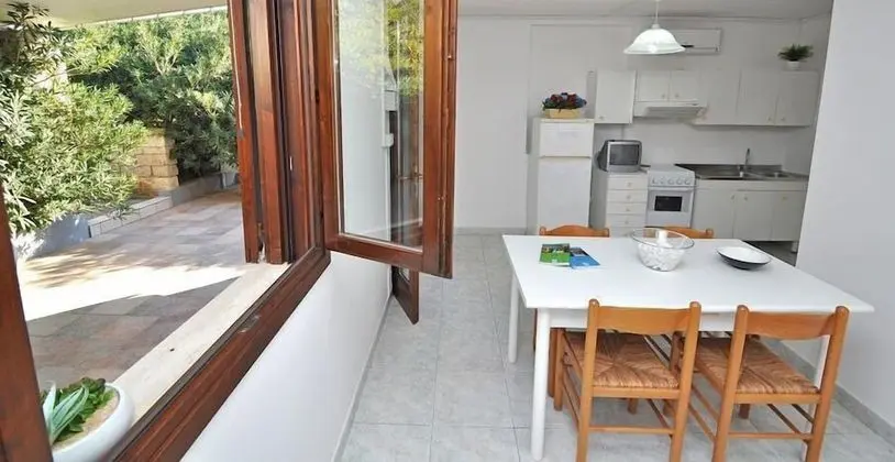 Basic Kır Evi, 1 Yatak Odası, Sigara İçilebilir, Bahçe Manzaralı