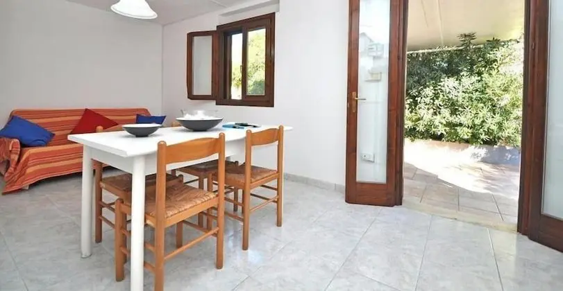 Basic Kır Evi, 1 Yatak Odası, Sigara İçilebilir, Bahçe Manzaralı