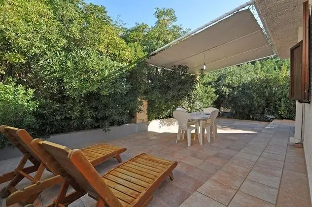 Kır Evi, 2 Yatak Odası, Bahçeli