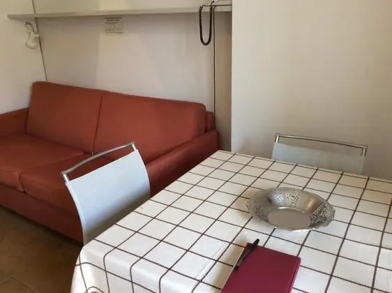 Apart Daire, Birden Çok Yatak, Sigara İçilmez