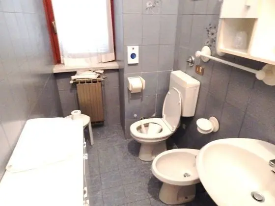 Apart Daire, Birden Çok Yatak, Sigara İçilmez