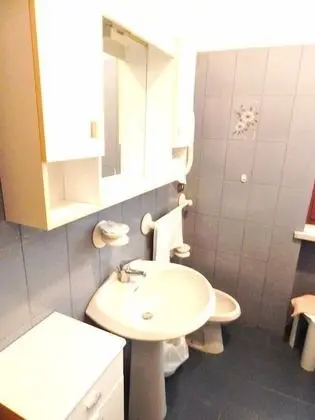 Stüdyo, Sigara İçilmez