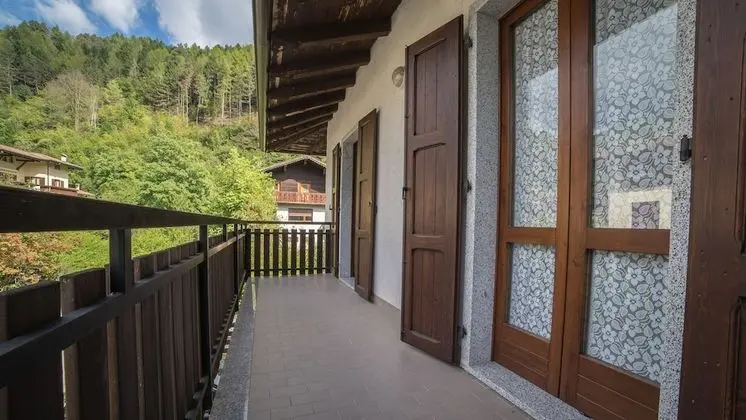 Apart Daire, 2 Yatak Odası, Balkon, Dağ Manzaralı
