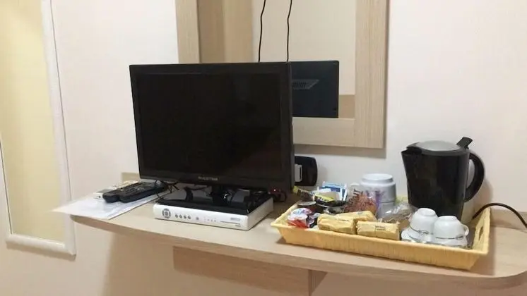 Basic Tek Büyük veya İki Ayrı Yataklı Oda, 2 Yatak Odası, Özel Banyo, Kısmi Deniz Manzaralı