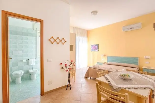 Stüdyo, Balkon
