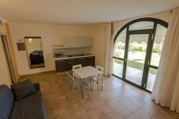 Apart Daire, 1 Yatak Odası, Üzüm Asması Manzaralı