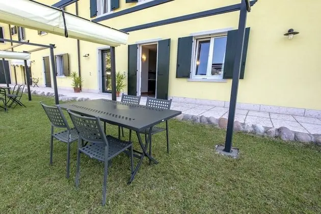 Apart Daire, 1 Yatak Odası, Üzüm Asması Manzaralı