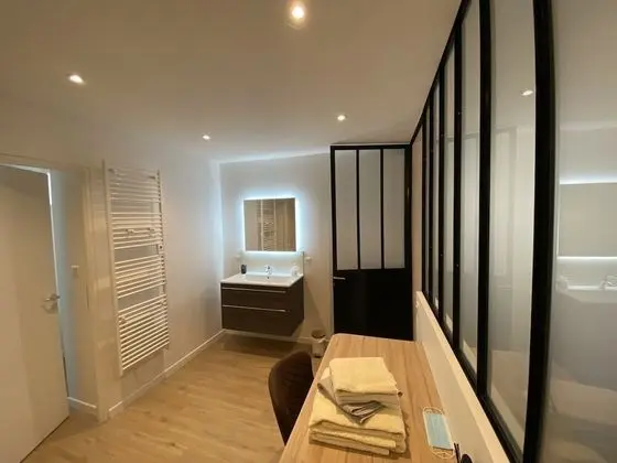 City Apart Daire, Banyolu/Duşlu, Şehir Manzaralı (Gaby)