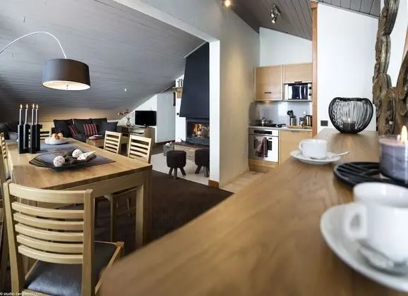 Superior Apart Daire, 3 Yatak Odası, Şömine