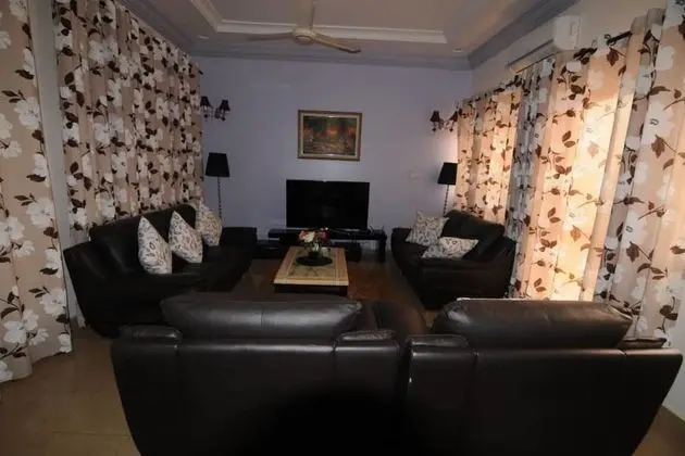 Senior Apart Daire, 2 Büyük (Queen) Boy Yatak, Sigara İçilmez
