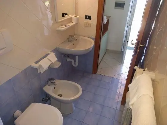 Stüdyo, Banyolu/Duşlu, Deniz Manzaralı (Mono x2 +1bam)
