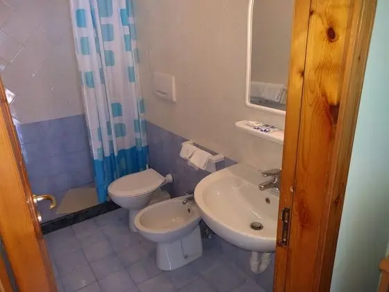 Stüdyo, Banyolu/Duşlu, Deniz Manzaralı (Mono x2 +1bam)
