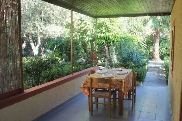 Apart Daire, Bahçe Manzaralı
