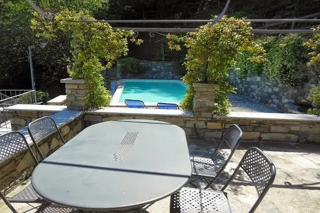 Luxury Apart Daire, 1 Yatak Odası, Göl Manzaralı, Havuz Kenarı