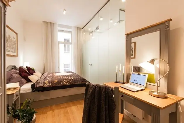 Apartment C 5-Bedroom